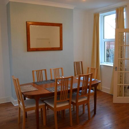 Entire 3 Bedroom House Near Caerphilly Station المظهر الخارجي الصورة
